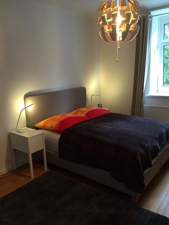 Sleeplounge - Appartments Am Airport Hamburg-Harburg Buitenkant foto